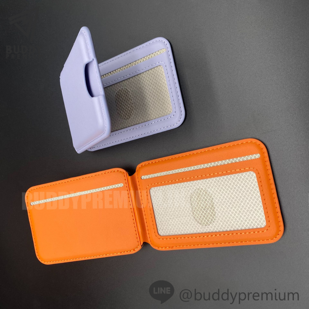ซองใส่บัตร MagSafe พร้อมขาตั้ง-MS004-ช่องใส่บัตรด้านใน มุมกางออกซองใส่บัตร MagSafe รุ่น MS004 แสดงช่องใส่บัตรด้านในสีม่วงอ่อนและสีส้ม